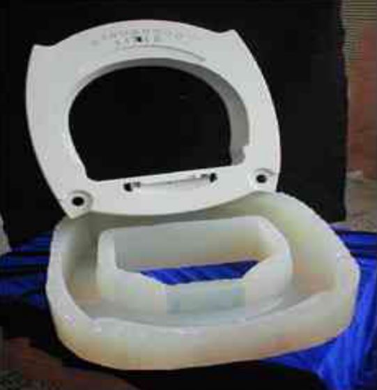Resin products made by vacuum casting of silicone rubber molds