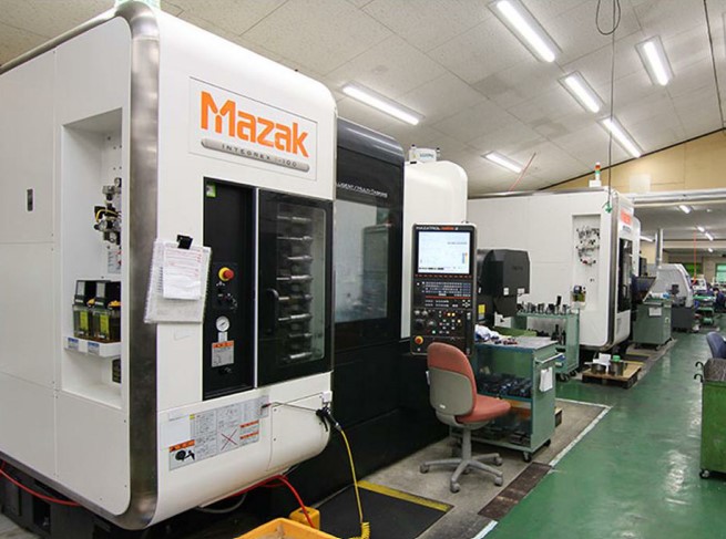 3-Axis CNC Machining Center (762×410mm) — RpProto