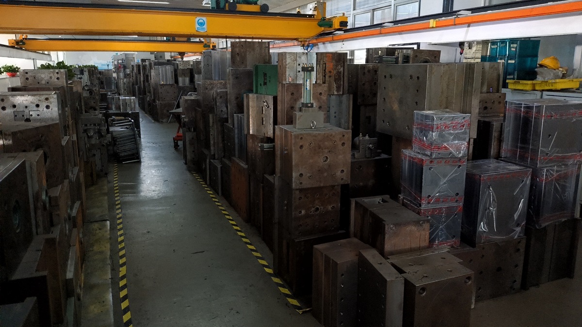 Rapid injection tooling department for low-volume plastic injection molding — RpProto China