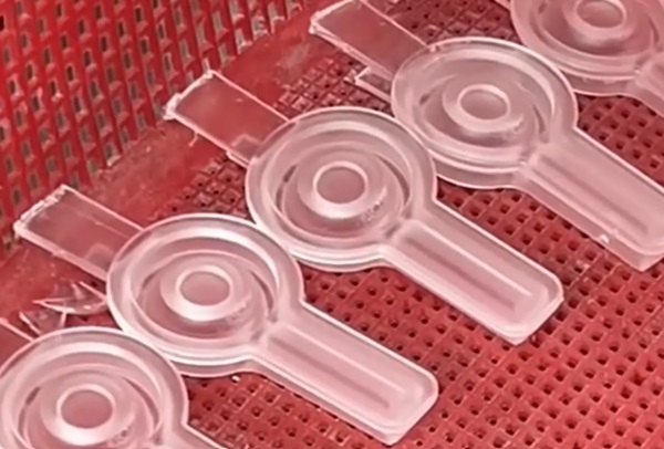 acrylic-like PMMA urethane cast transparent prototype part
