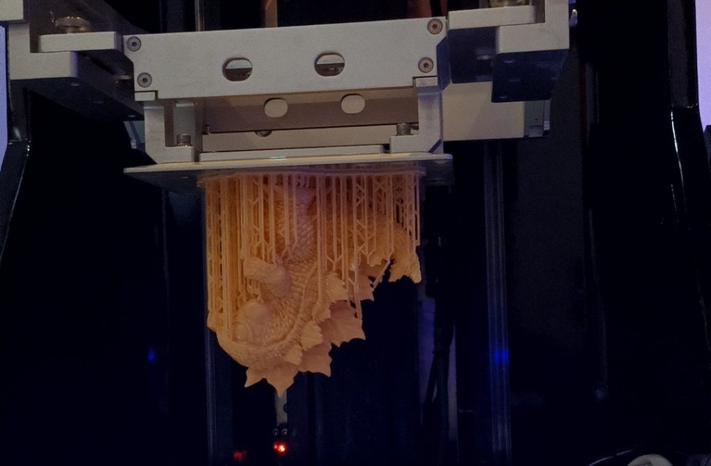 Industrial SLA SLS MJF 3D printing for low volume complex plastic parts and short-run production