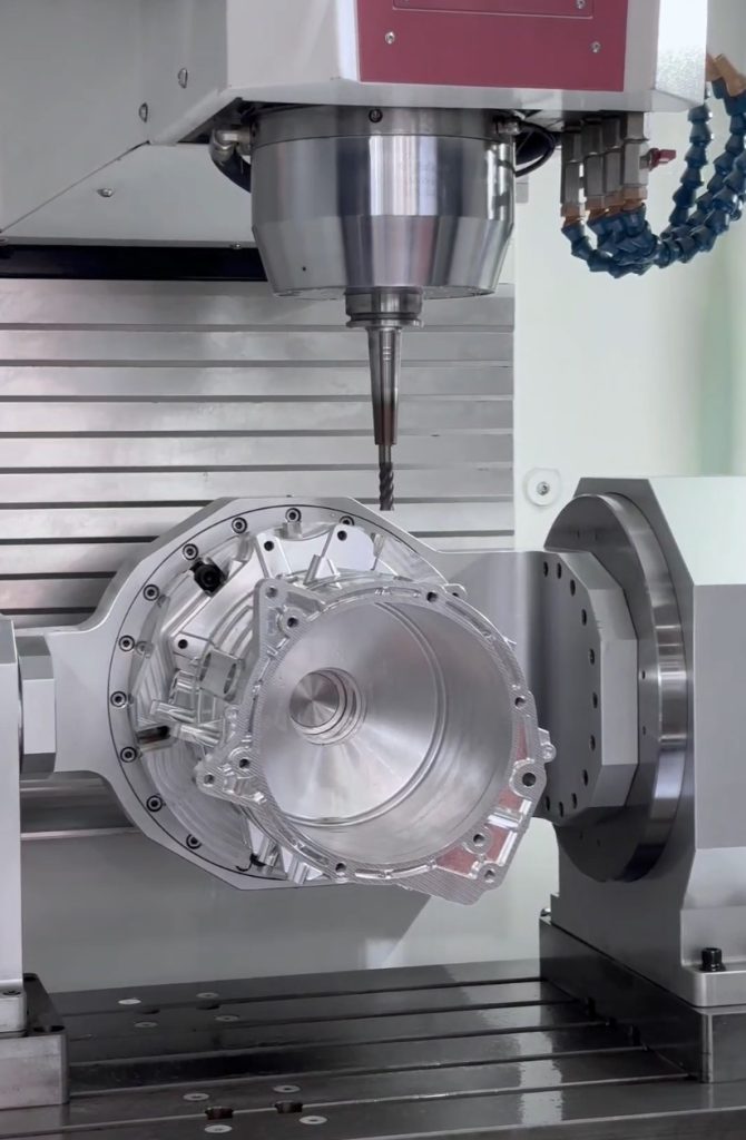 5-axis CNC machining of complex aluminum parts with curved surfaces and deep internal grooves — high-precision manufacturing